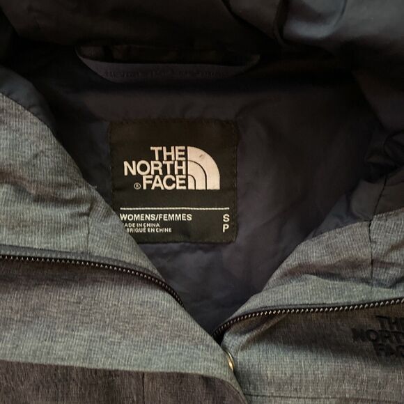 Womens The North Face Waterproof Dryvent Hooded Rain Gray Jacket Size Small - Picture 3 of 13
